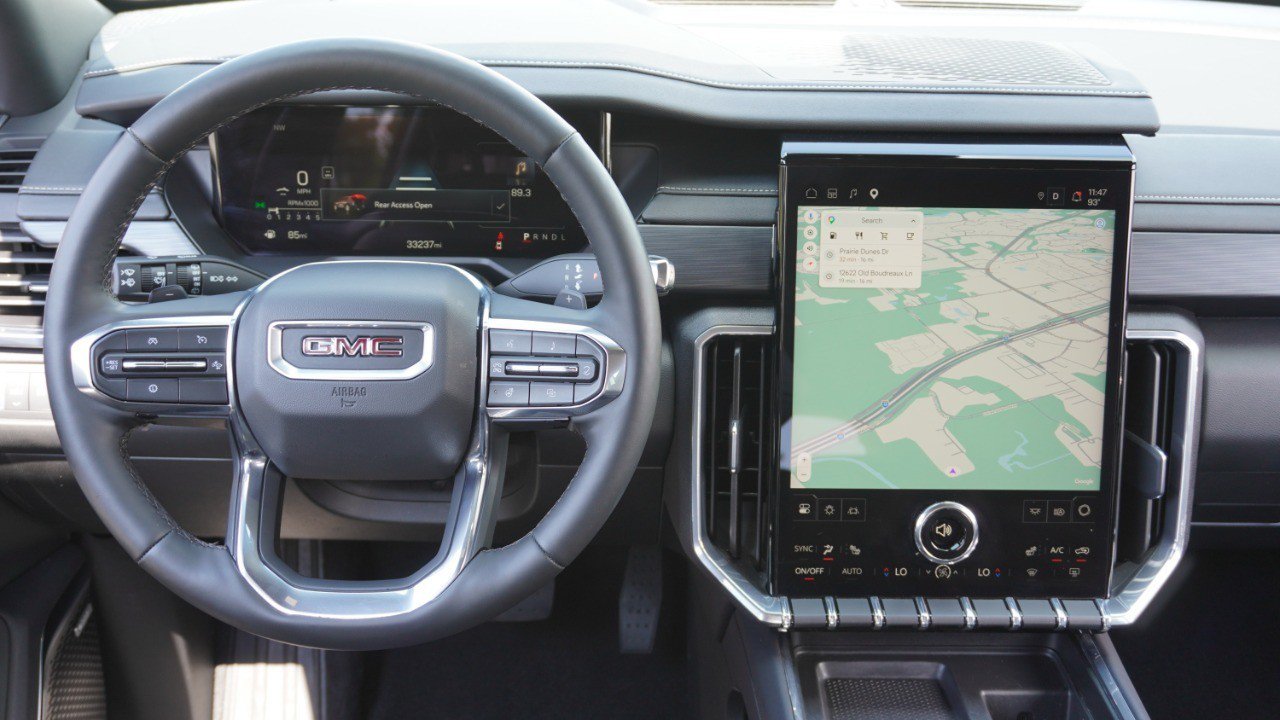 Used 2025 GMC Acadia Elevation w/ Elevation Premium Package FWD image 28