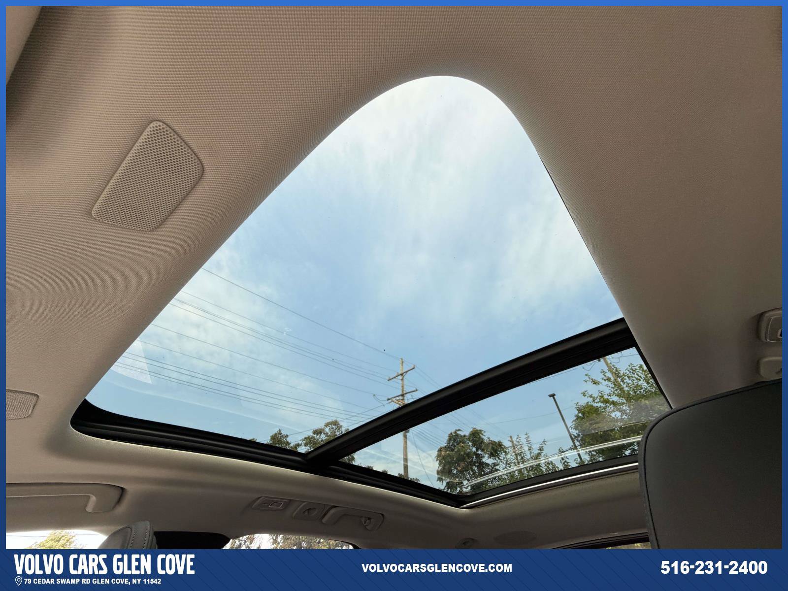 Used 2026 Volvo XC60 B5 Plus w/ Protection Package Premier AWD/4WD image 30