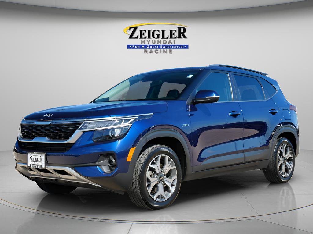 Used 2021 Kia Seltos EX image 3