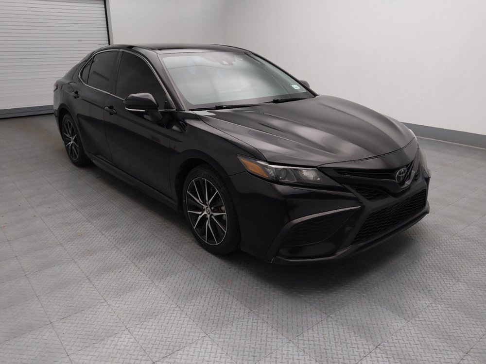 Used 2023 Toyota Camry SE FWD image 13