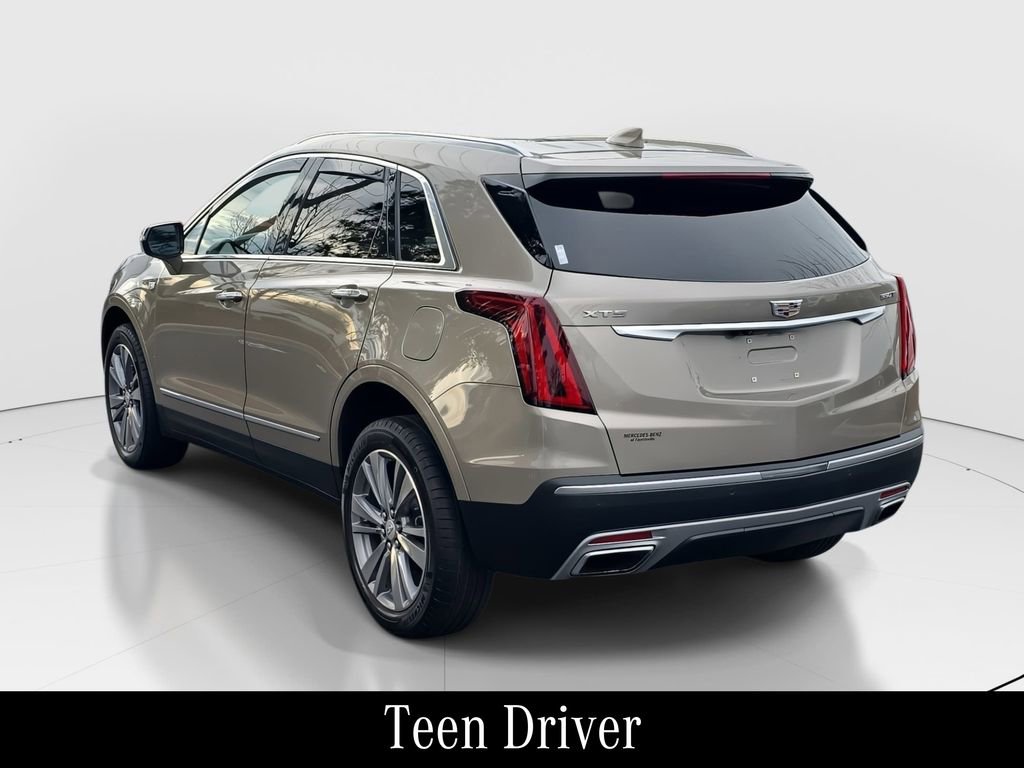 Used 2022 Cadillac XT5 Premium Luxury image 8