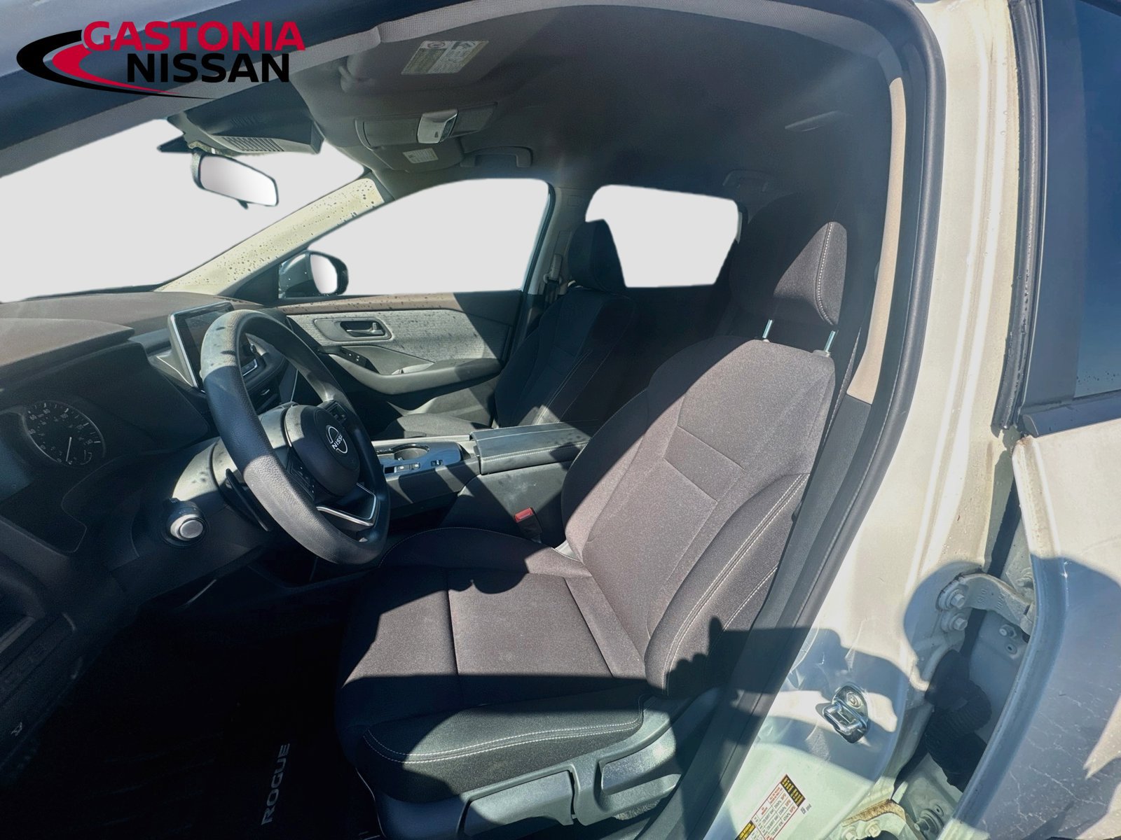 Used 2023 Nissan Rogue S FWD image 26