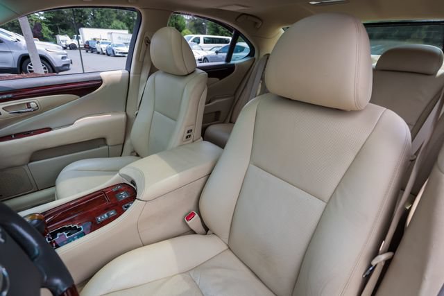 Used 2010 Lexus LS 460 RWD image 20