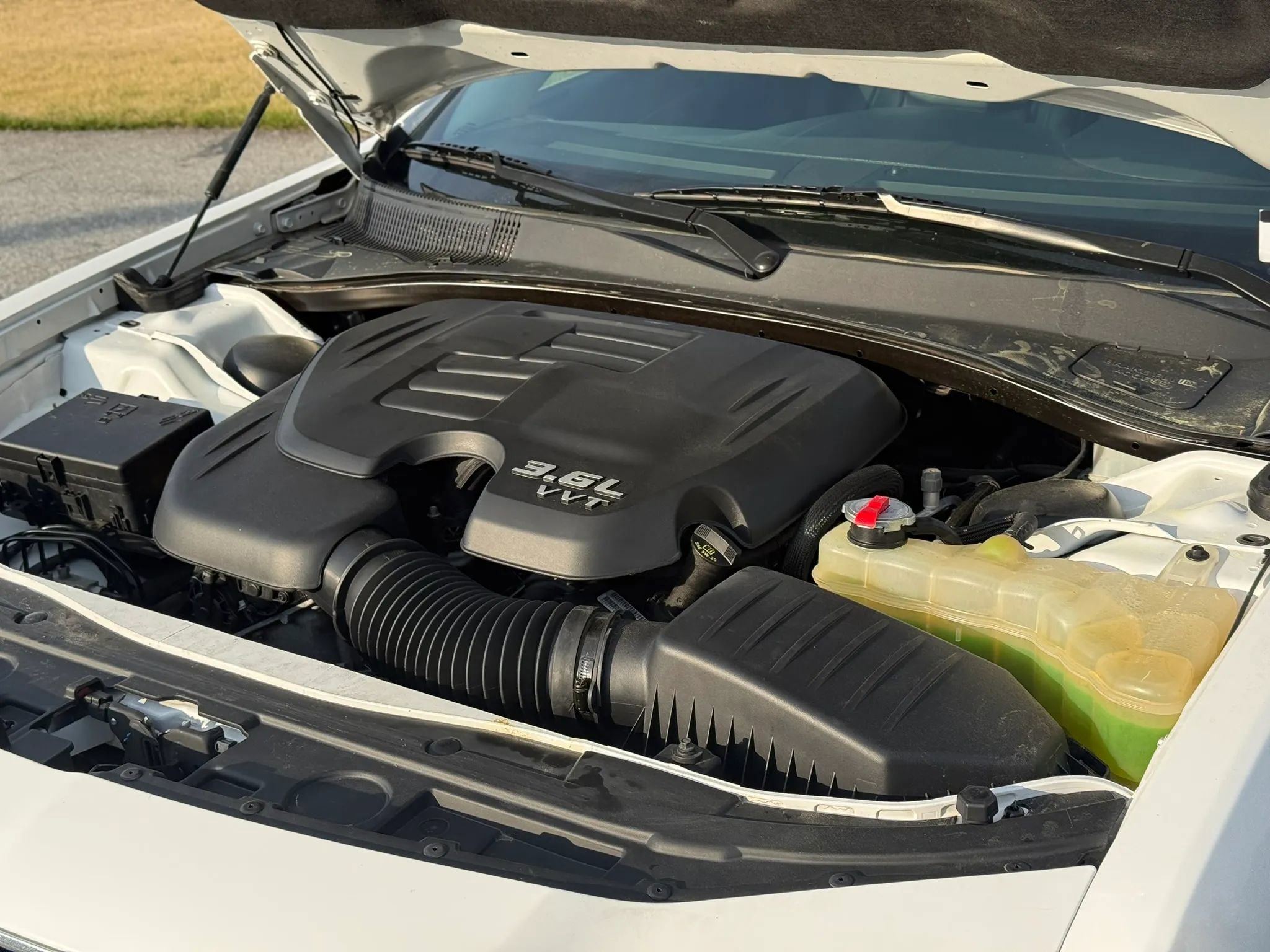 Used 2020 Chrysler 300 Limited image 13