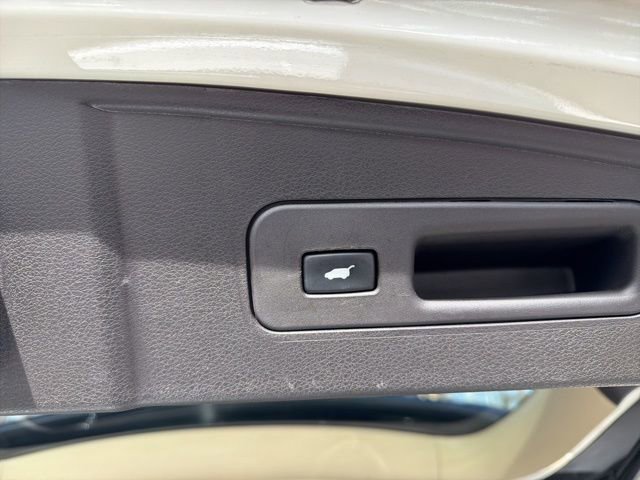 Used 2016 Acura MDX SH-AWD w/ Technology Package image 12