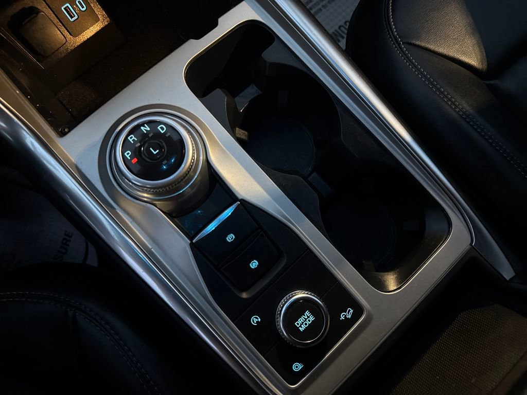 Used 2023 Ford Explorer XLT w/ Equipment Group 202A image 42