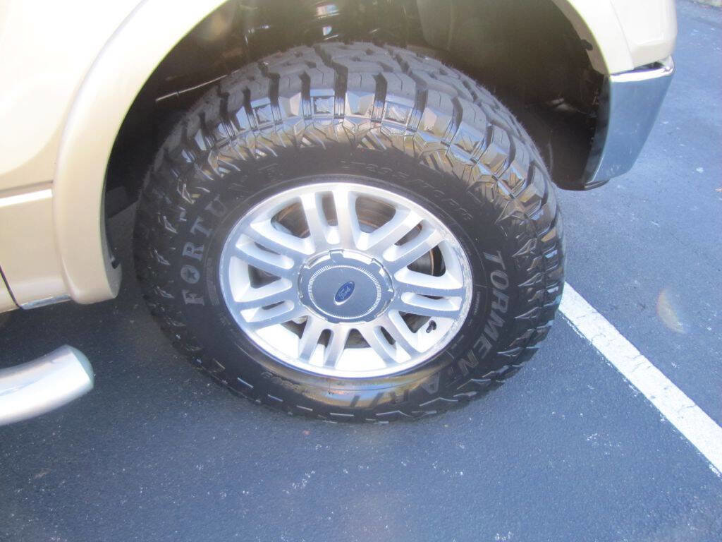 Used 2014 Ford F150 Lariat w/ Equipment Group 501A Mid image 25