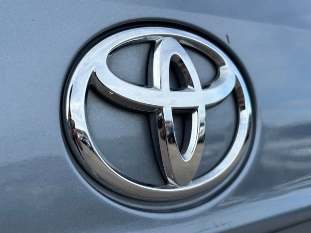 Used 2022 Toyota Highlander XLE image 19