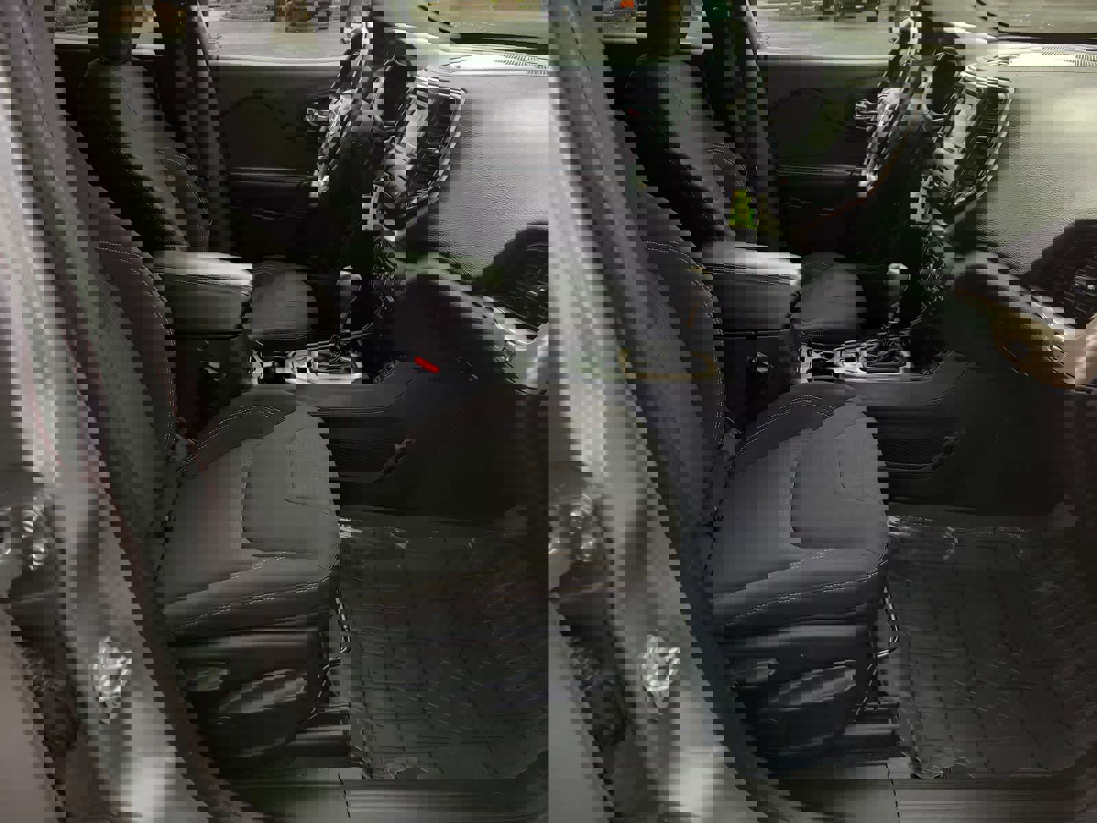 Used 2016 Jeep Cherokee Latitude image 22