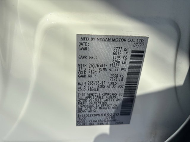Used 2023 Nissan Frontier SV w/ Midnight Edition Package image 14