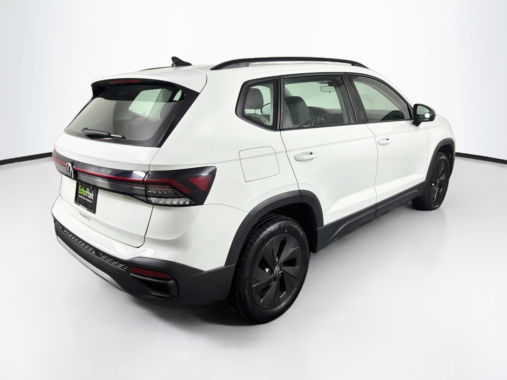Used 2025 Volkswagen Taos S FWD image 9