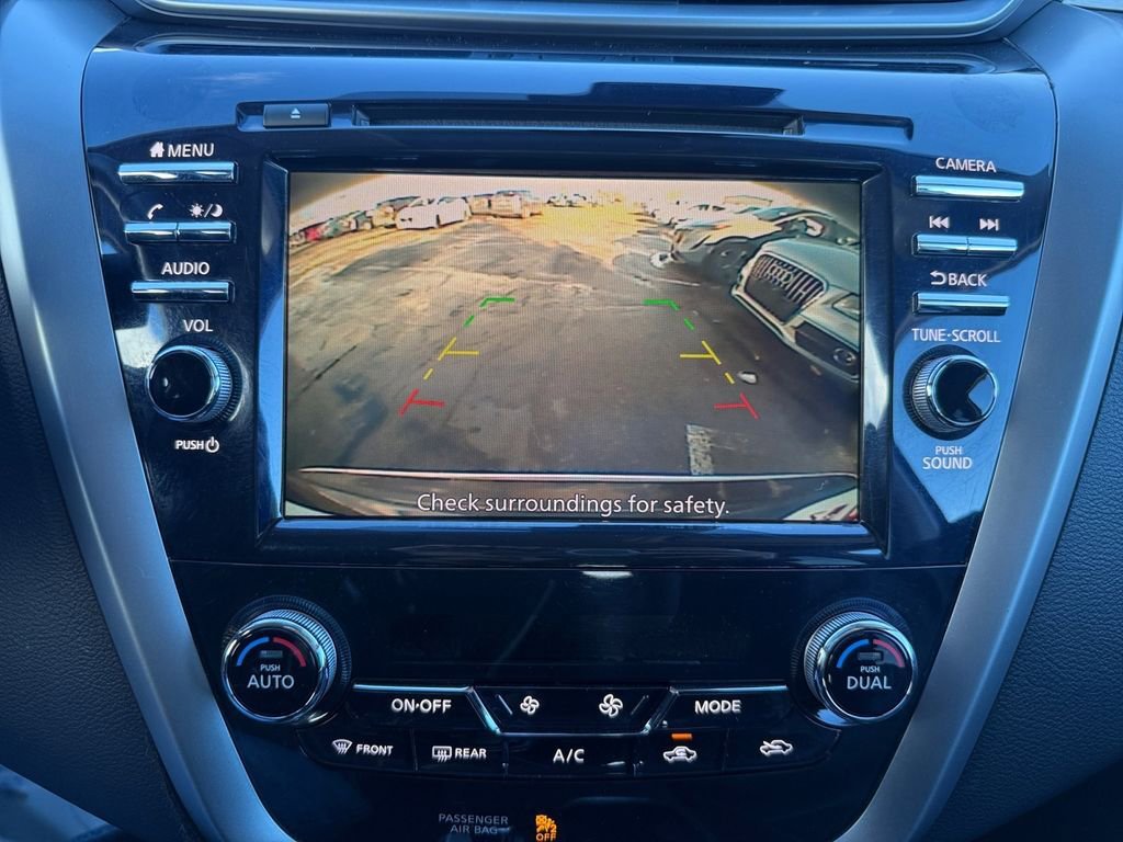 Used 2023 Nissan Murano SV image 20