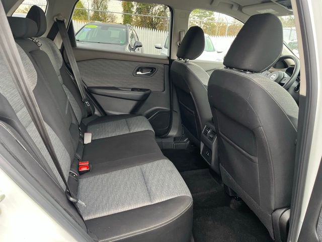 Used 2021 Nissan Rogue SV AWD/4WD image 12