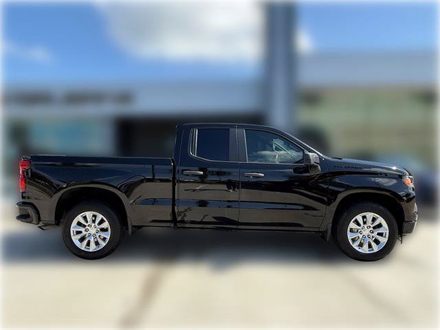 Used 2024 Chevrolet Silverado 1500 Custom w/ LPO, Dark Essentials Package RWD image 10