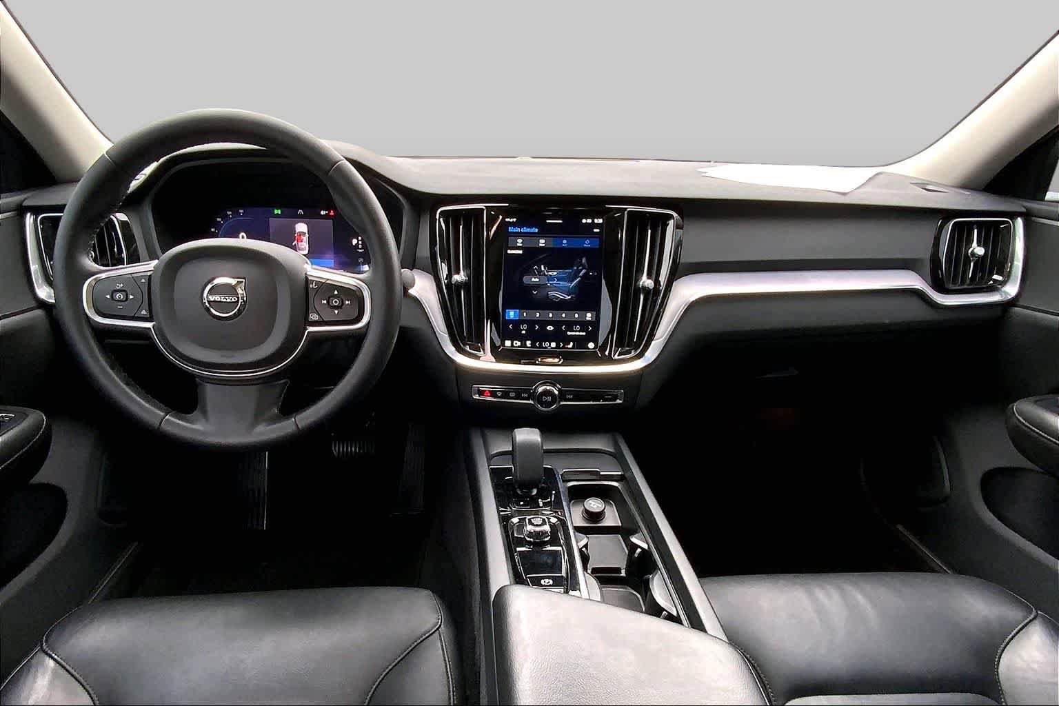 Used 2023 Volvo S60 B5 Core FWD image 15