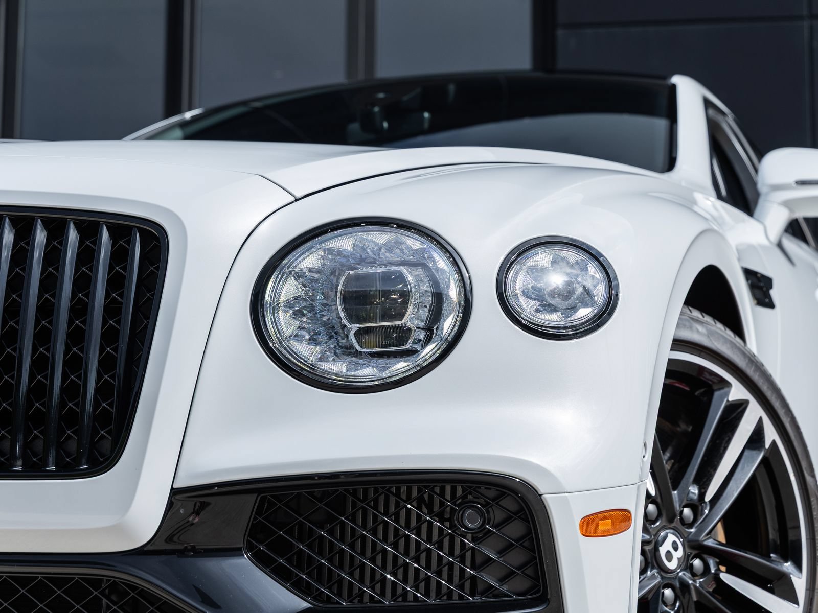 Used 2021 Bentley Flying Spur W12 AWD/4WD image 16