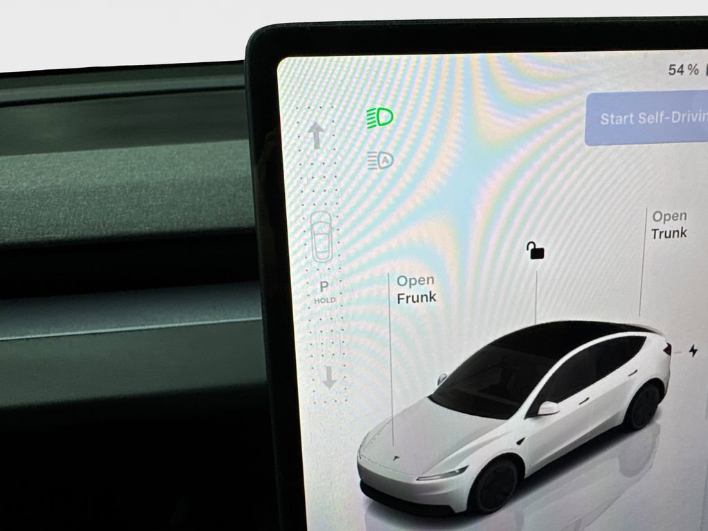 Used 2026 Tesla Model Y 2WD image 53
