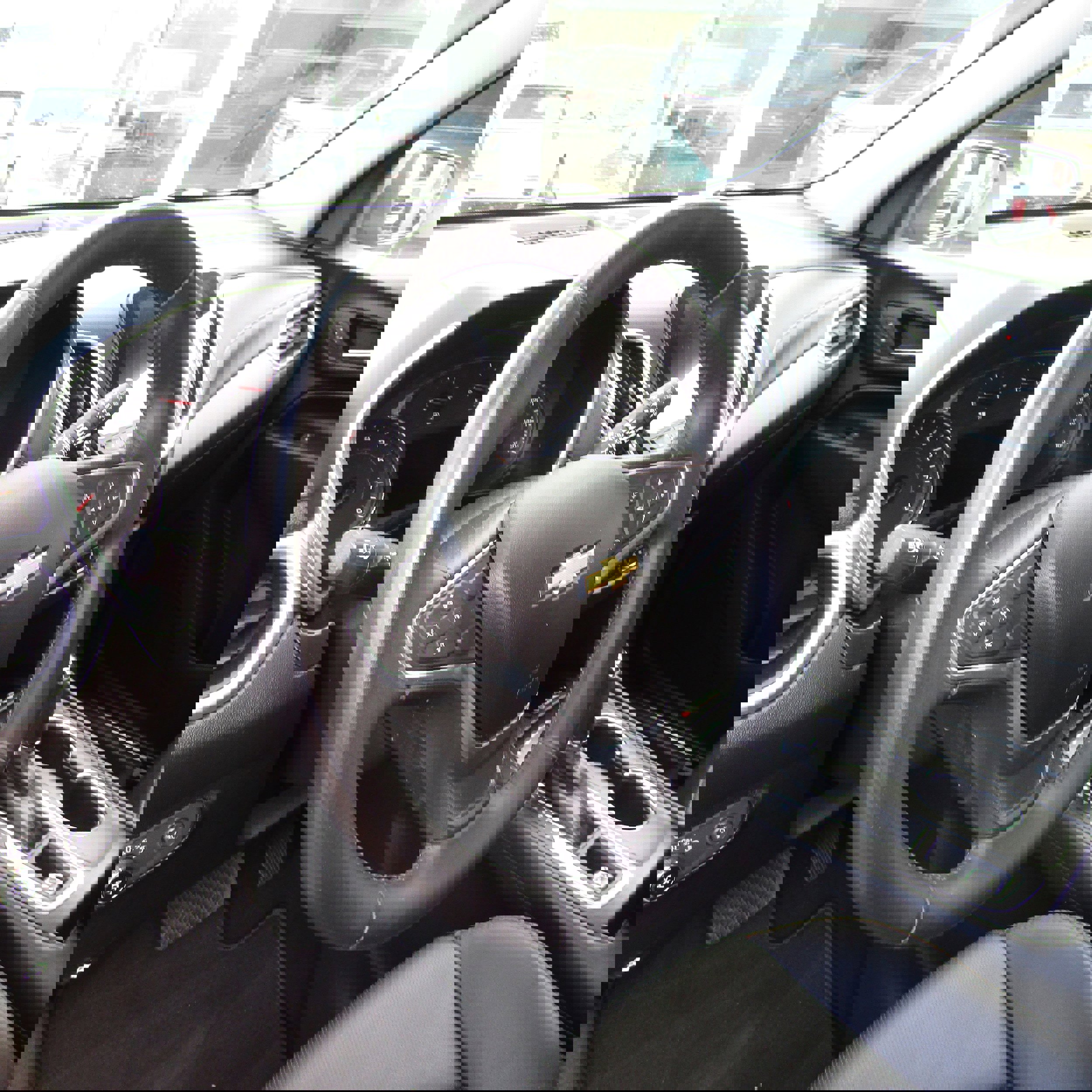 Used 2018 Chevrolet Equinox Premier image 19