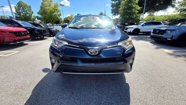 Used 2018 Toyota RAV4 XLE FWD image 3