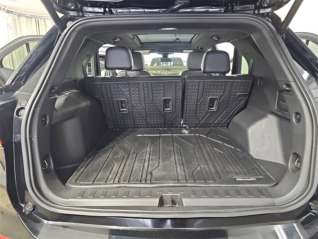 Certified 2023 Chevrolet Equinox RS w/ LPO, Floor Liner Package image 15