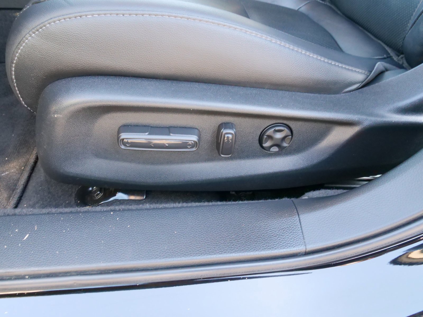 Used 2020 Honda Accord Touring image 16