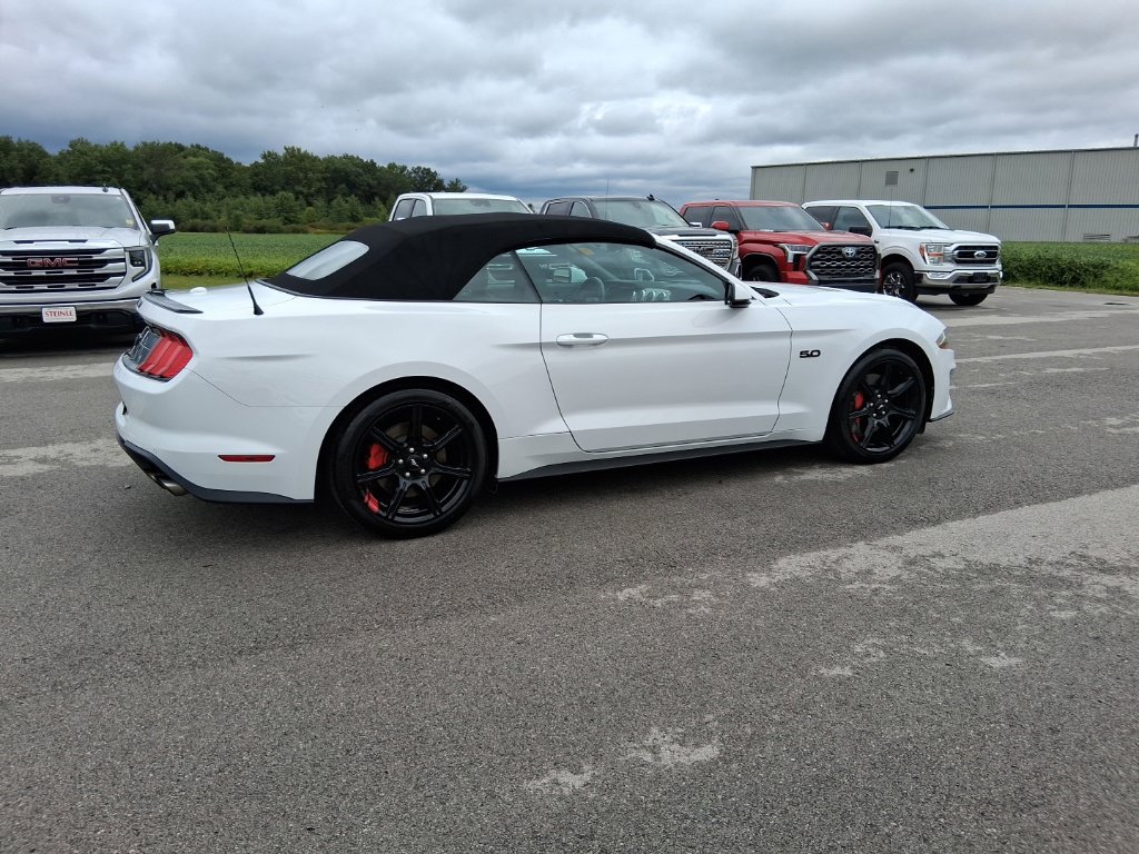 Used 2020 Ford Mustang GT Premium w/ Equipment Group 401A RWD image 9