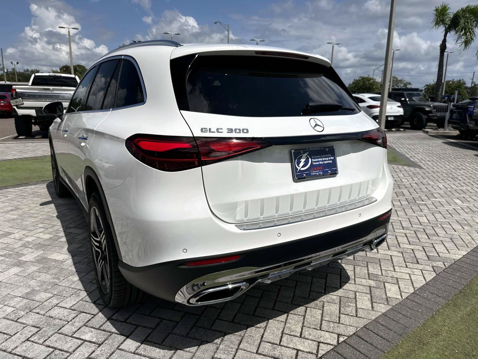 New 2027 Mercedes-Benz GLC 300 image 9
