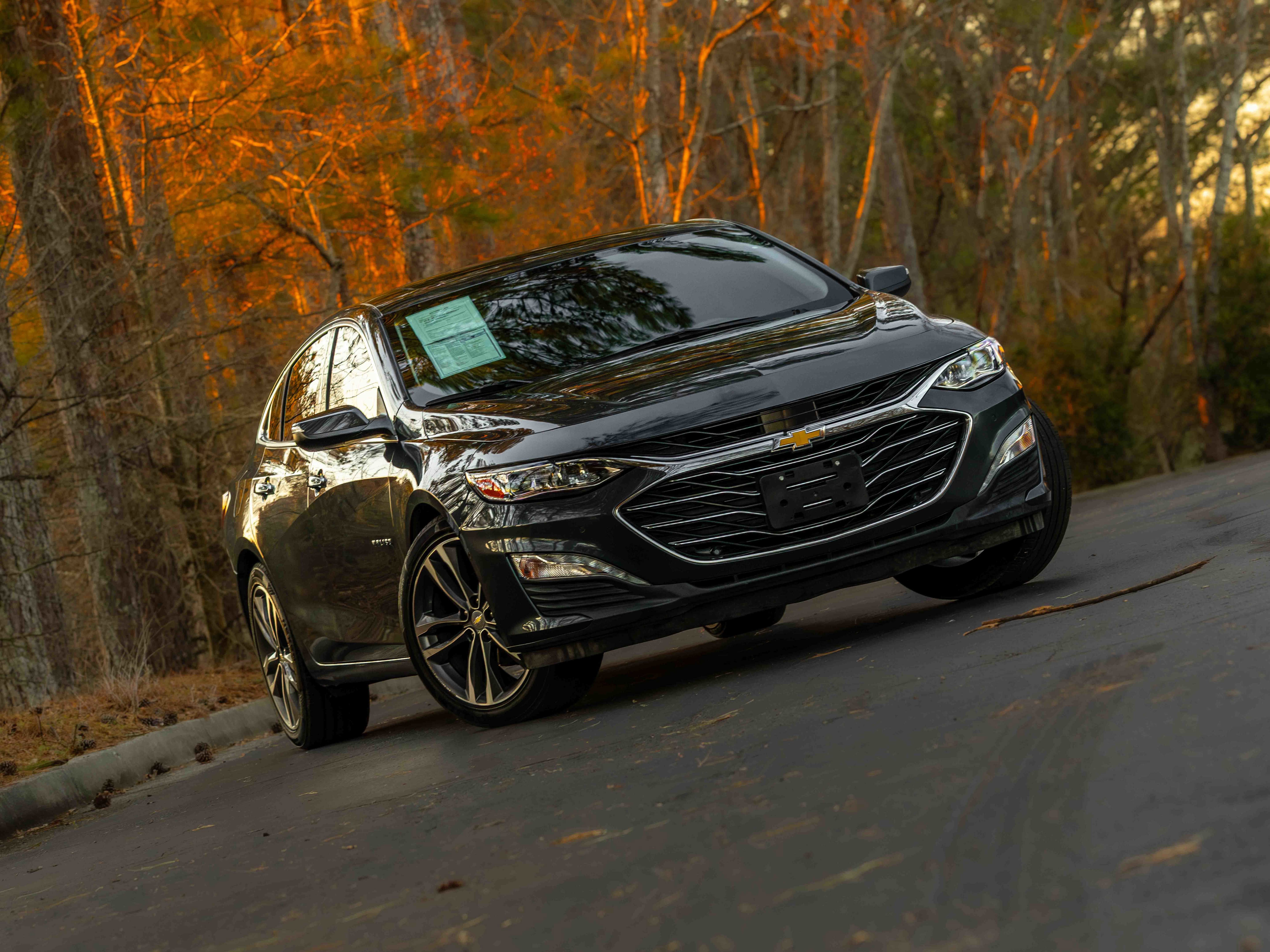 Used 2019 Chevrolet Malibu Premier w/ Sun and Wheel Package image 21