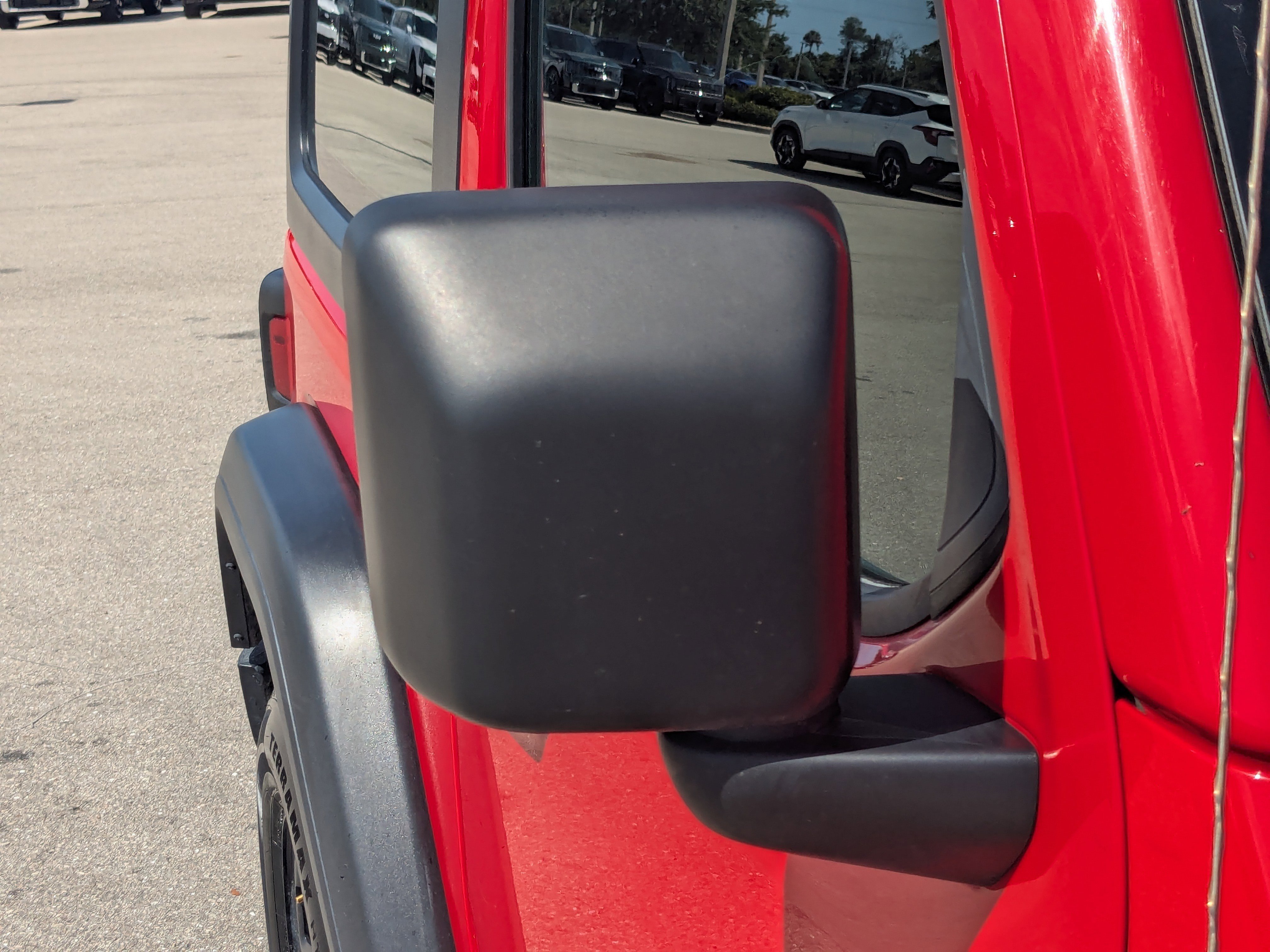 Used 2019 Jeep Wrangler Sport image 13