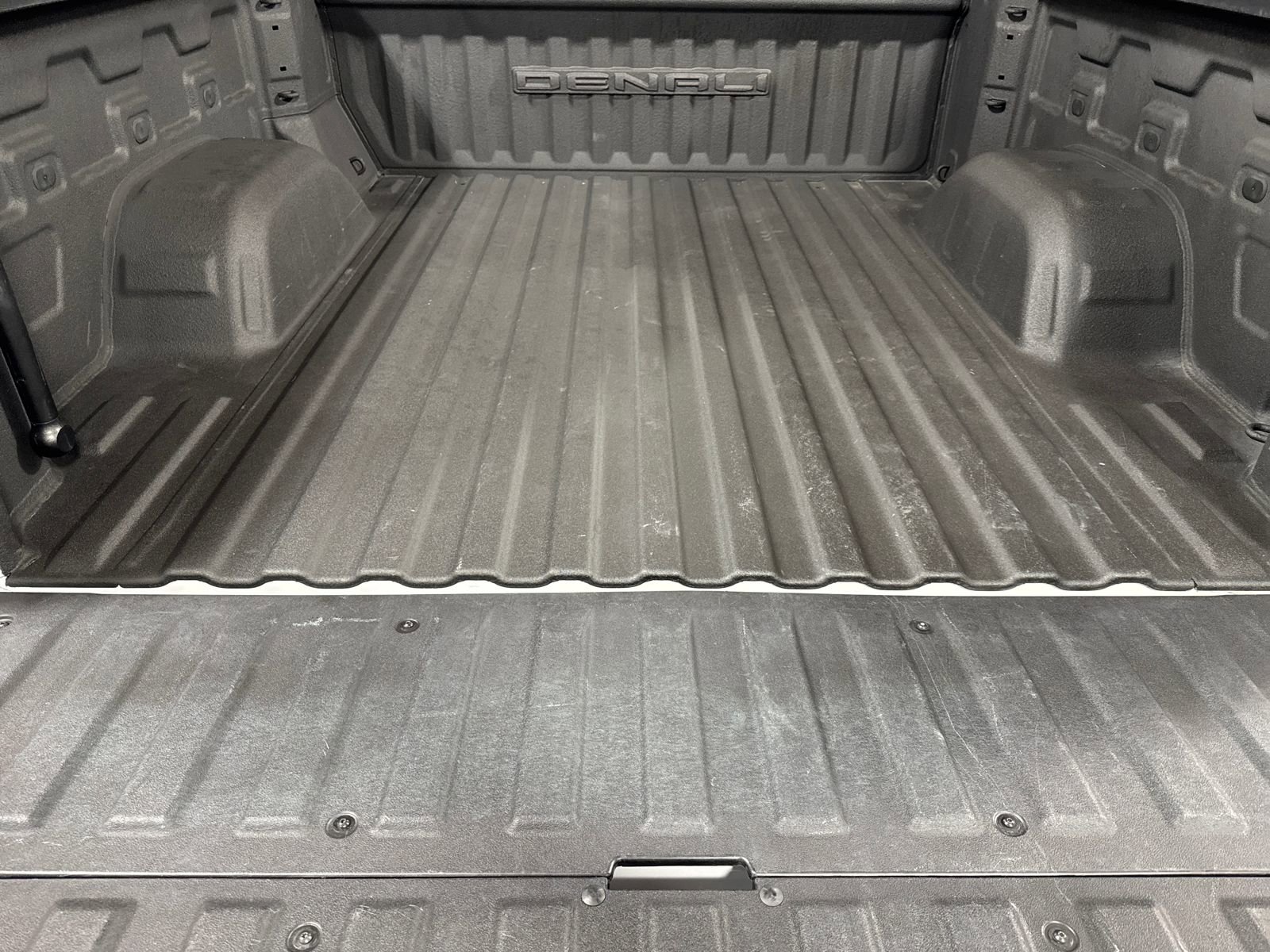 Used 2023 GMC Sierra 1500 Denali w/ Technology Package image 28