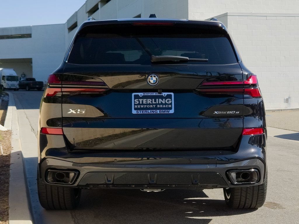 New 2026 BMW X5 xDrive50e w/ M Sport Package AWD/4WD image 6