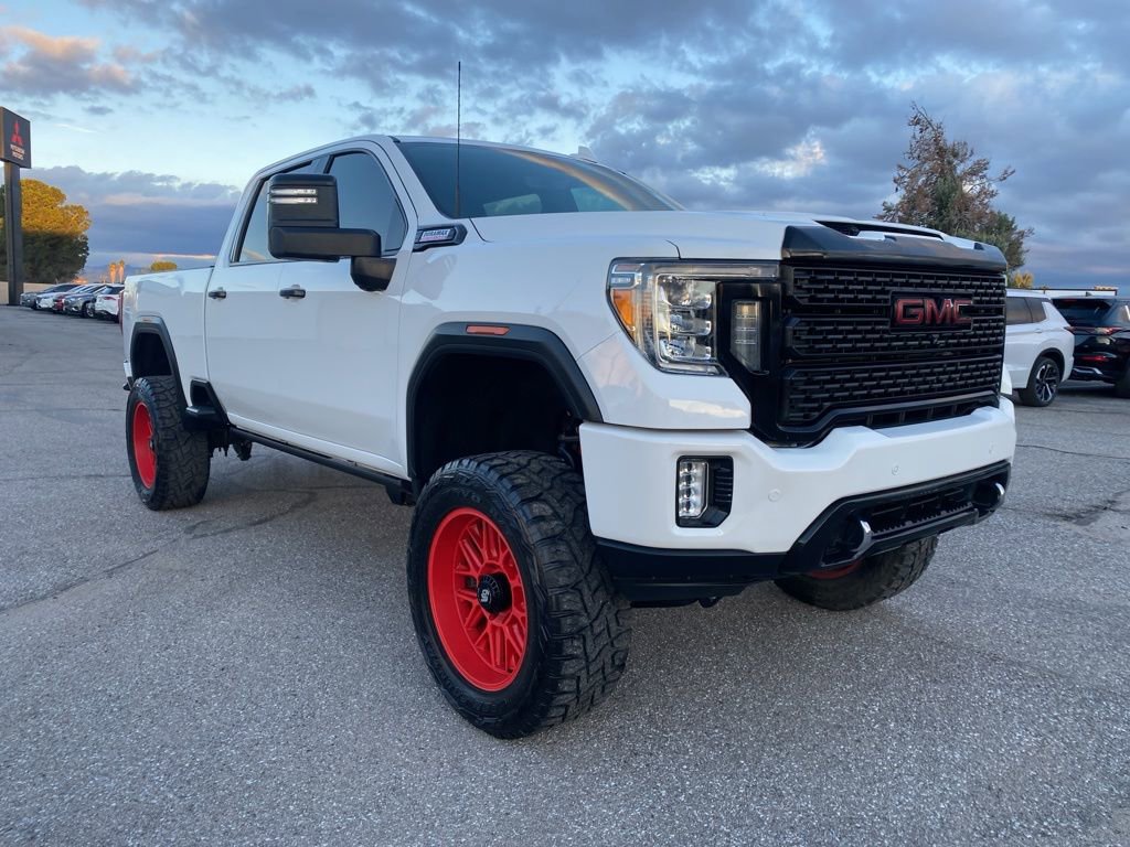 Used 2020 GMC Sierra 2500 Denali w/ Denali Ultimate Package image 2