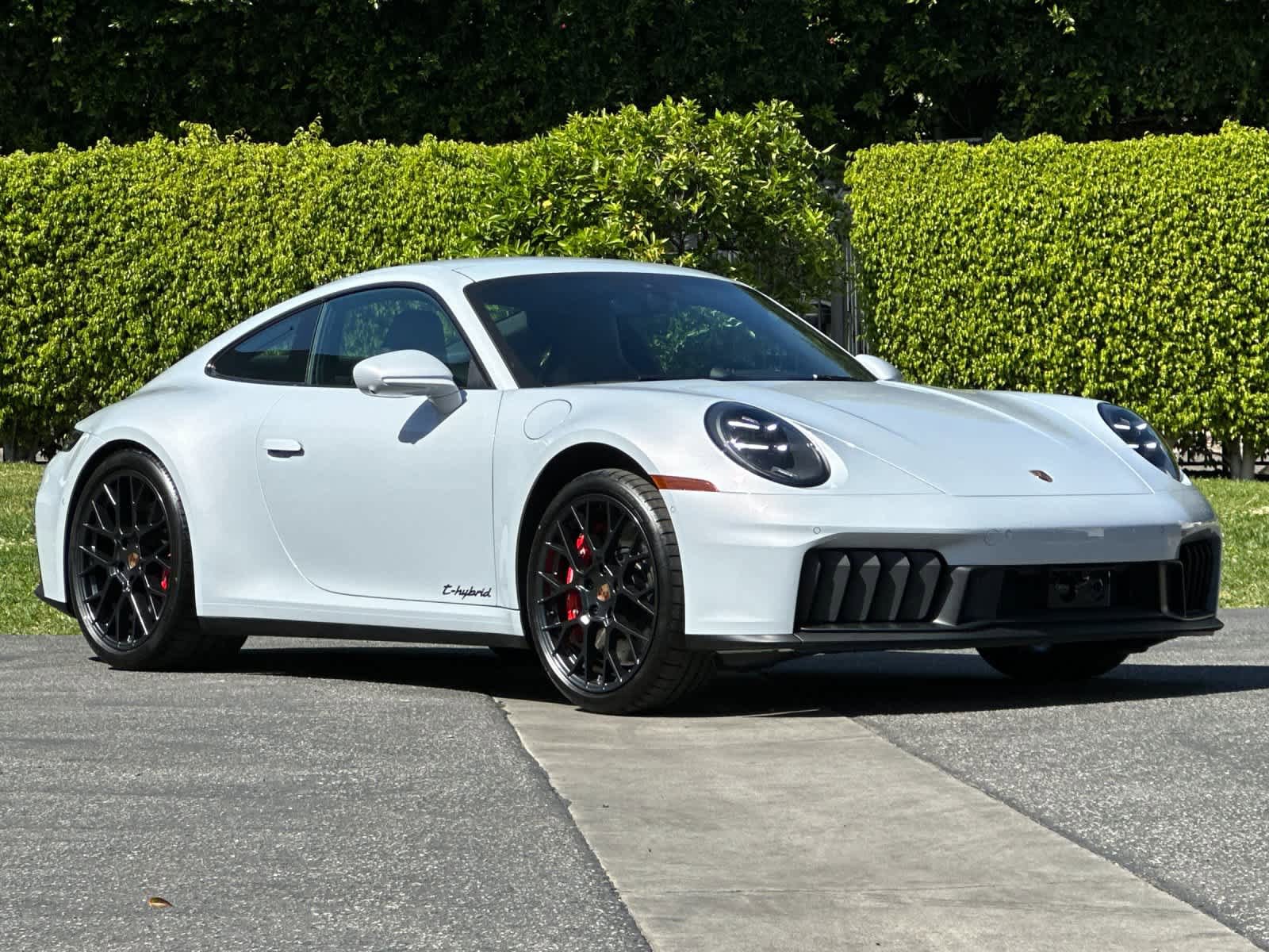 New 2026 Porsche 911 Carrera GTS RWD image 9