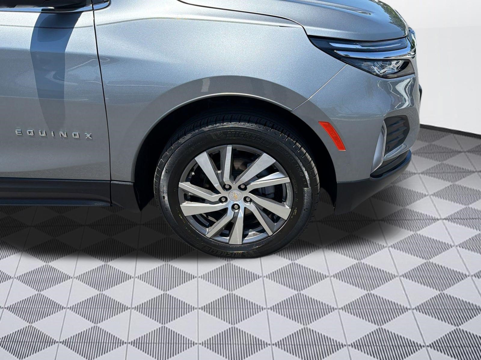 Used 2023 Chevrolet Equinox LT AWD/4WD image 11