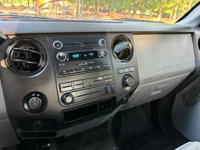 Used 2016 Ford F250 XL w/ XL Appearance Package AWD/4WD image 10