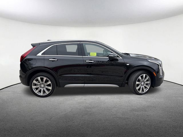 Used 2022 Cadillac XT4 Premium Luxury w/ Safety Alert Package AWD/4WD image 14