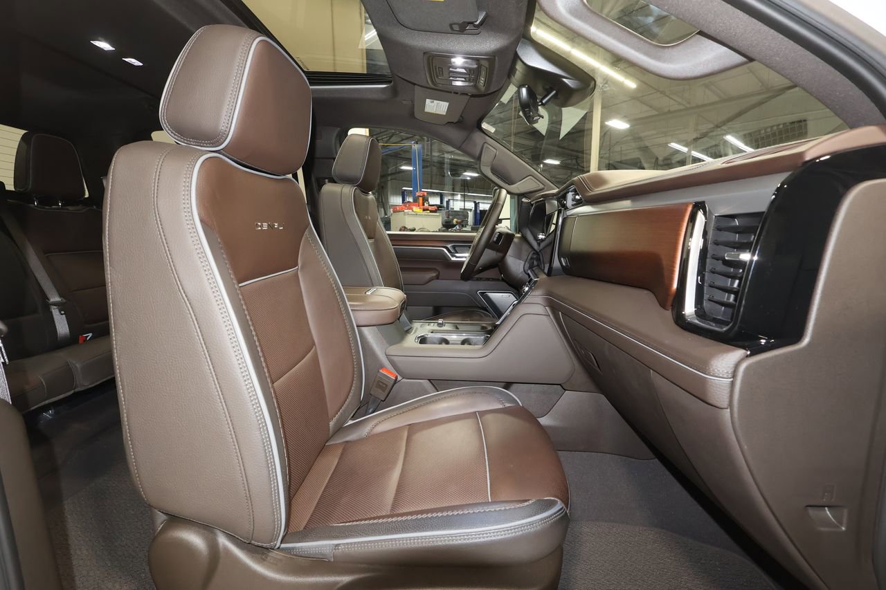 Certified 2025 GMC Sierra 2500 Denali w/ Denali Reserve Package image 28