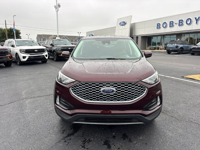 Certified 2023 Ford Edge SEL w/ Convenience Package AWD/4WD image 2