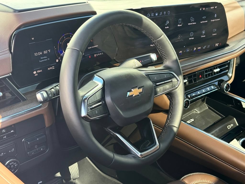 Used 2025 Chevrolet Tahoe High Country AWD/4WD image 20