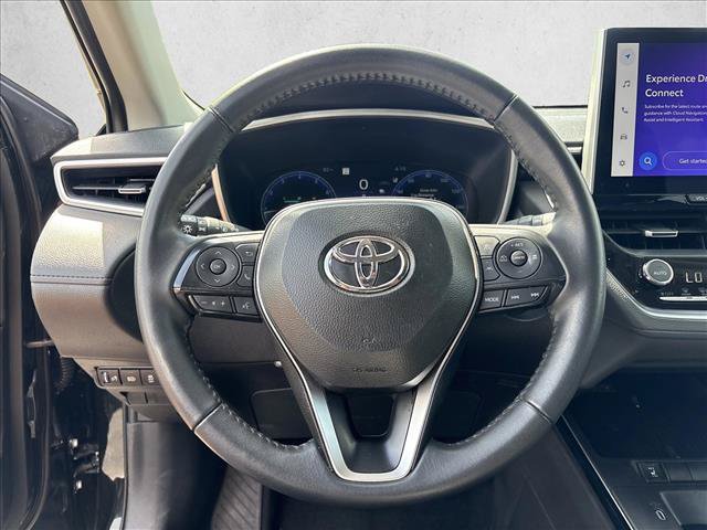 Certified 2026 Toyota Corolla Cross XLE FWD image 17