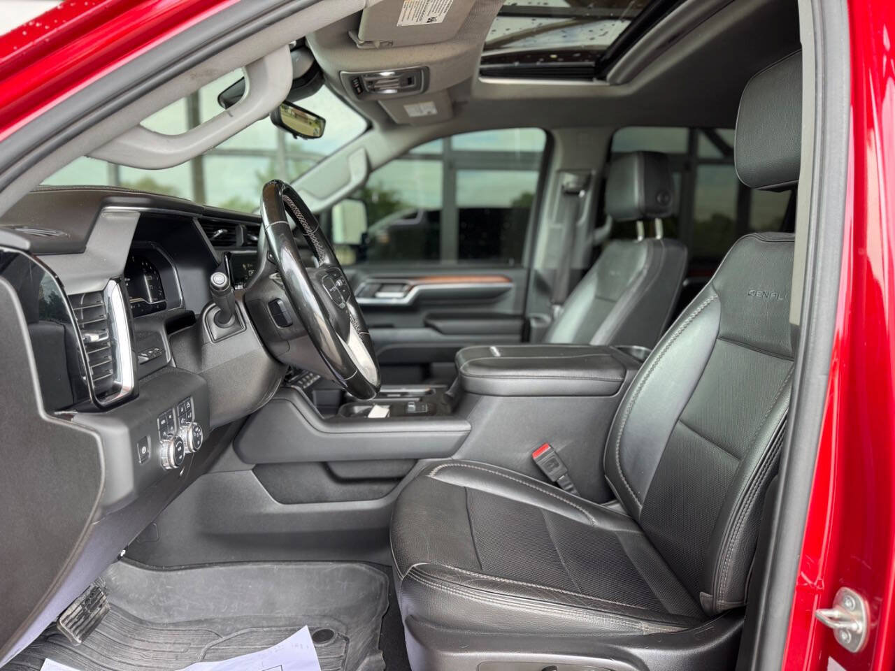 Used 2024 GMC Sierra 2500 Denali w/ Denali Reserve Package AWD/4WD image 11