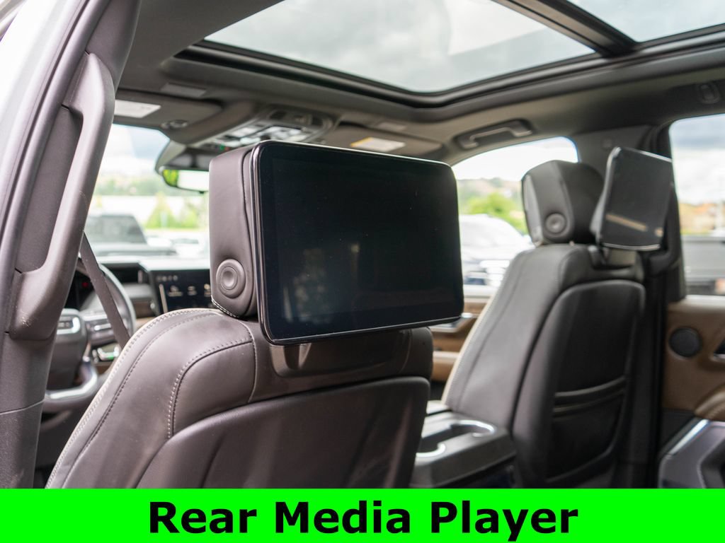 Used 2026 GMC Yukon Denali Ultimate w/ LPO, Floor Liner Package AWD/4WD image 15
