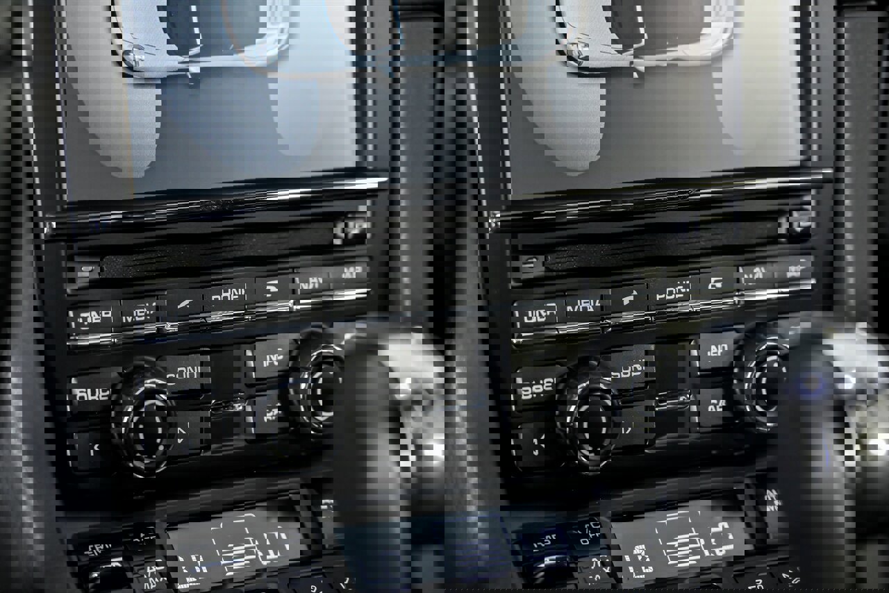 Used 2015 Porsche 911 Carrera GTS image 36