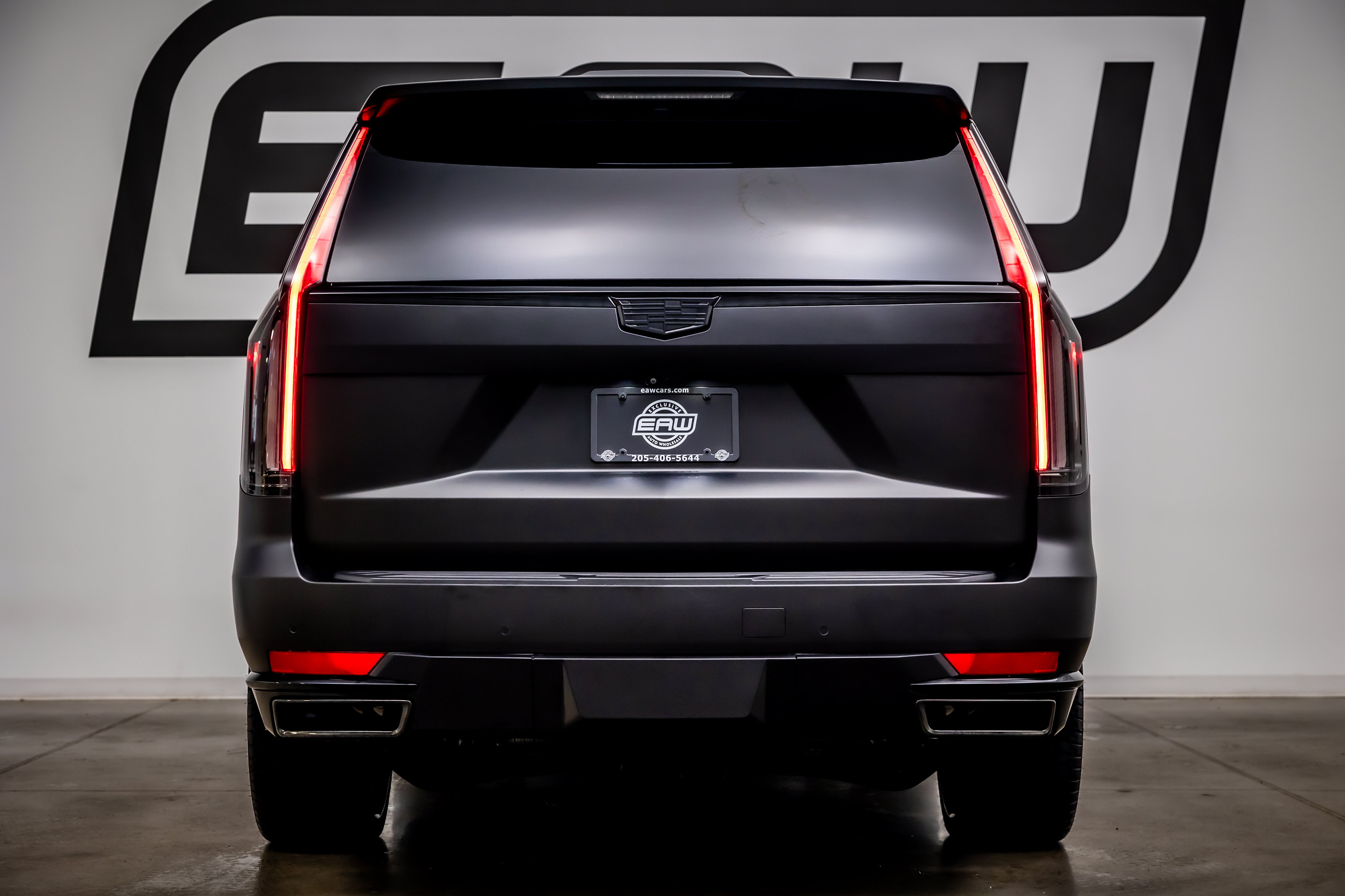 Used 2023 Cadillac Escalade Sport Platinum AWD/4WD image 11