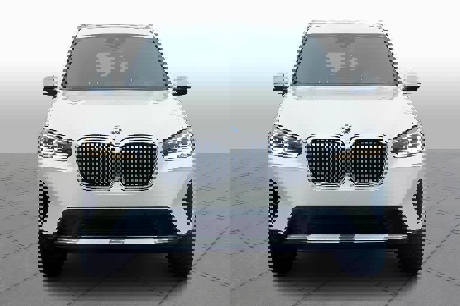 Used 2022 BMW X3 xDrive30i image 3