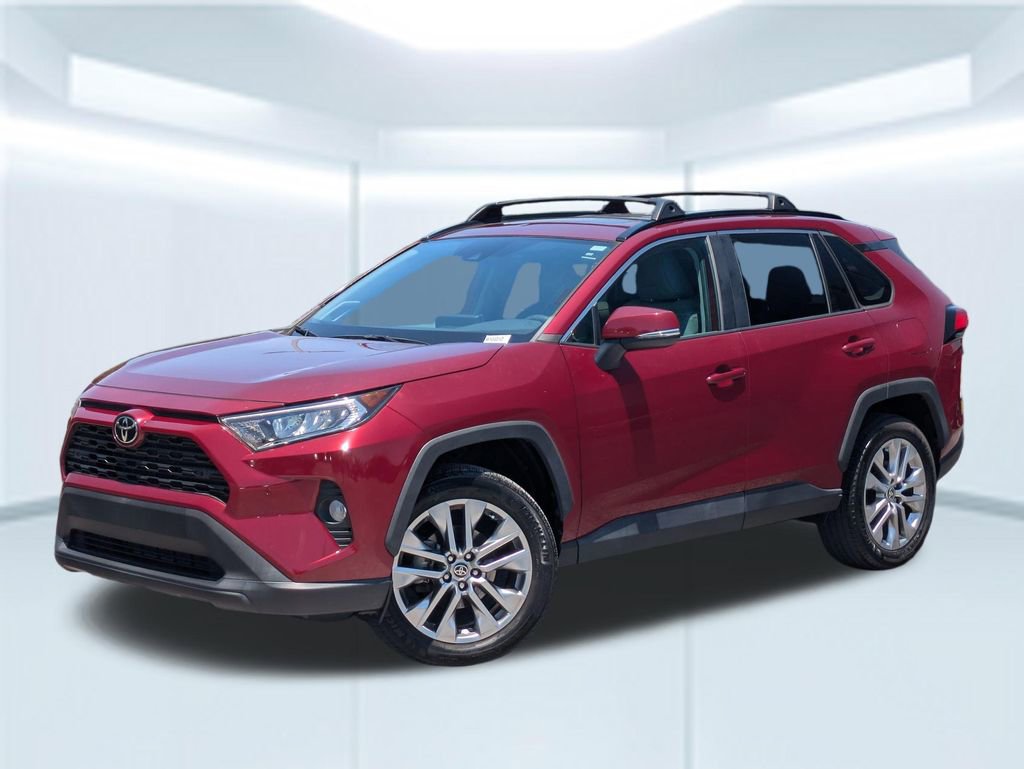 Used 2021 Toyota RAV4 XLE Premium FWD video 1