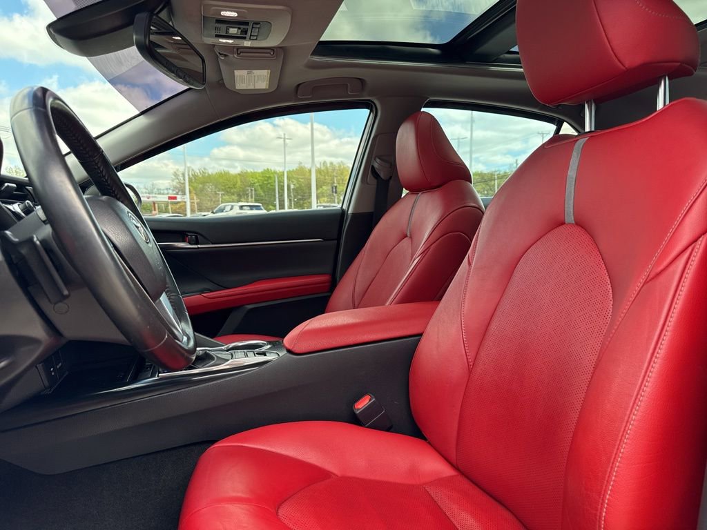 Used 2019 Toyota Camry XSE FWD image 44