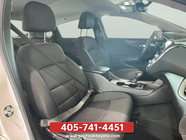 Used 2025 Chevrolet Malibu LT FWD image 23