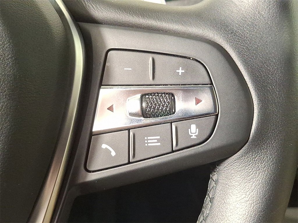 Used 2023 BMW 330i xDrive Sedan w/ Premium Package image 23