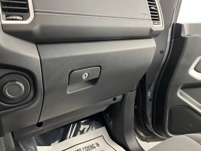 Used 2022 Nissan Frontier SV RWD image 35